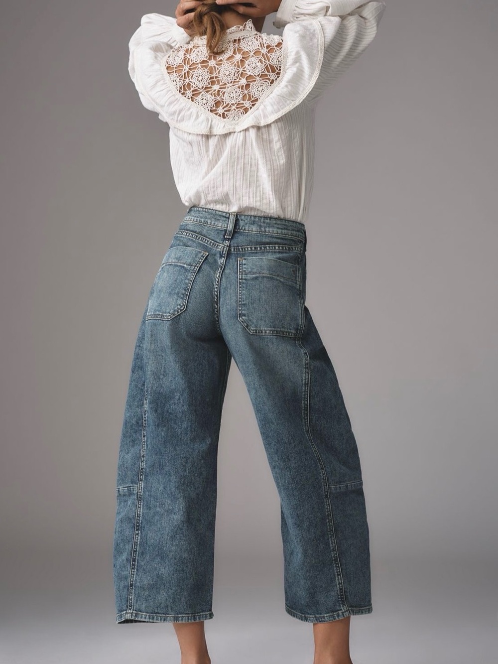 Anthropologie- Pilcro Kenna Mid-Rise Heritage Barrel Jeans- size 28 - Picture 2 of 12